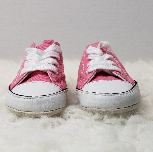 CHUCK TAYLOR ALL STAR FIRST STAR CRIB SHOES - Picture 4 of 8